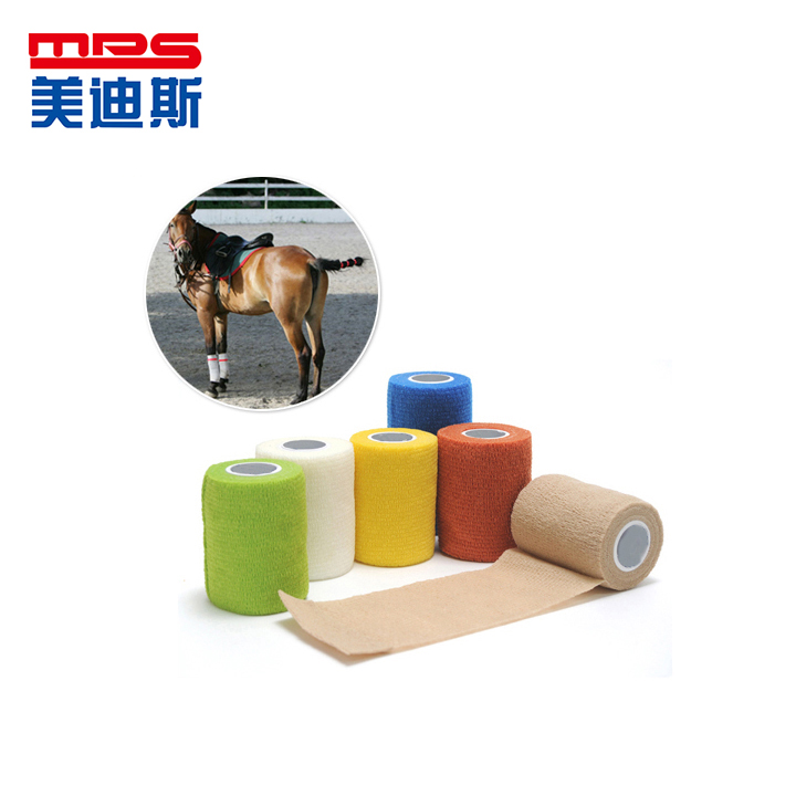Cohesive veterinary bandage-horse